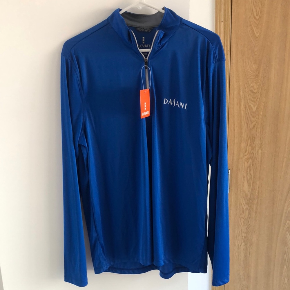 COPY - Men’s size large DASANI quarter zip